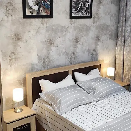 Daire Center Loft Close To And Center *