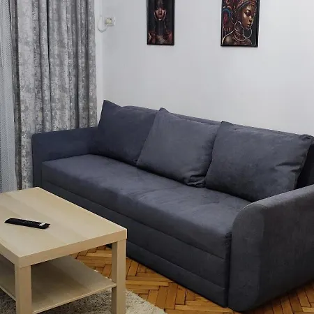 Apartmán Center Loft Close To And Center Constanţa