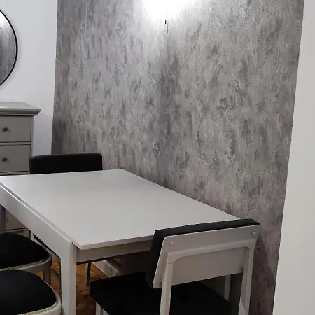 Apartmán Center Loft Close To And Center Constanţa